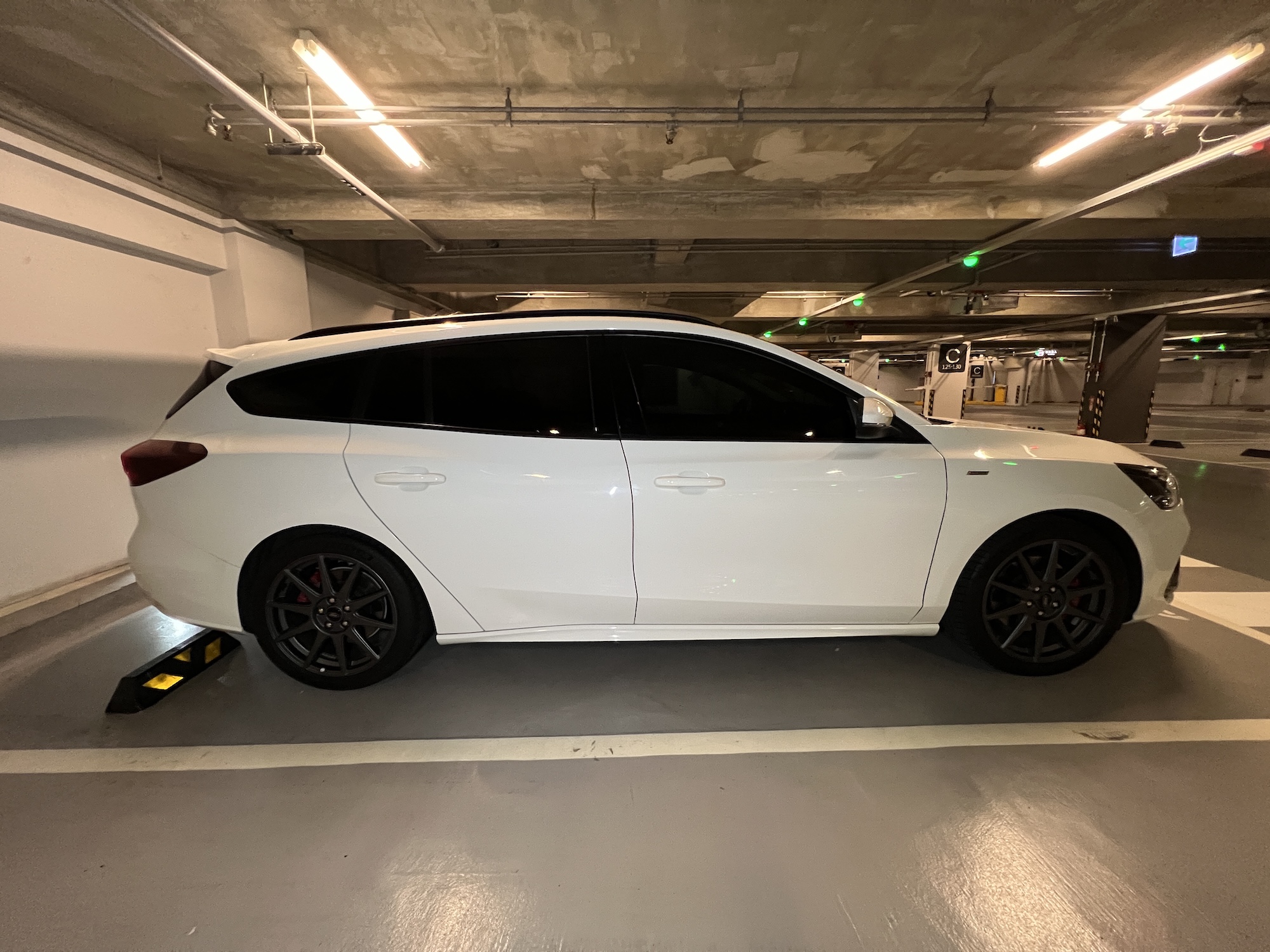 2023 Ford Focus Wagon ST-Line Vignale 車況照片 第 6 張